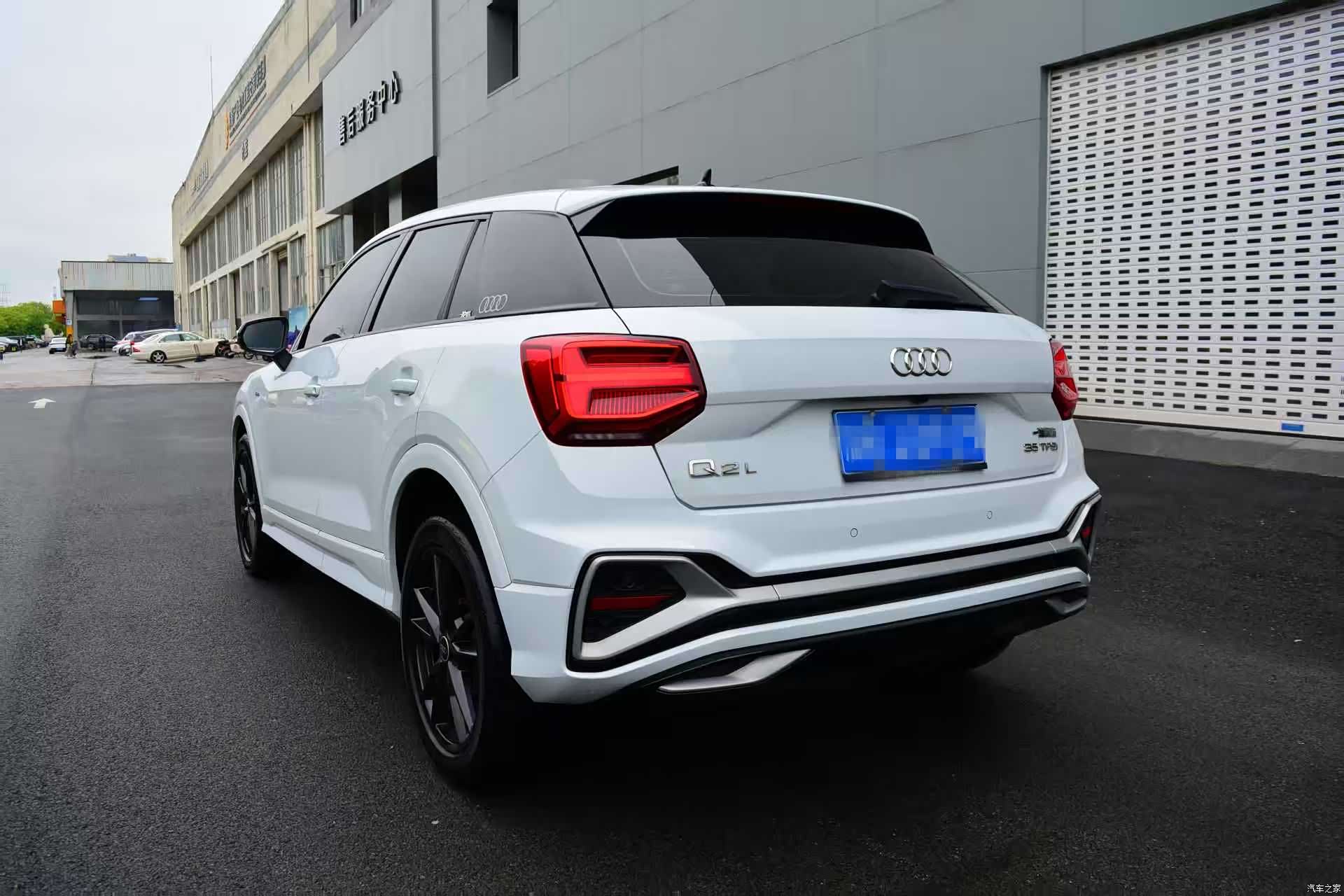Audi Q2L, 2022 6