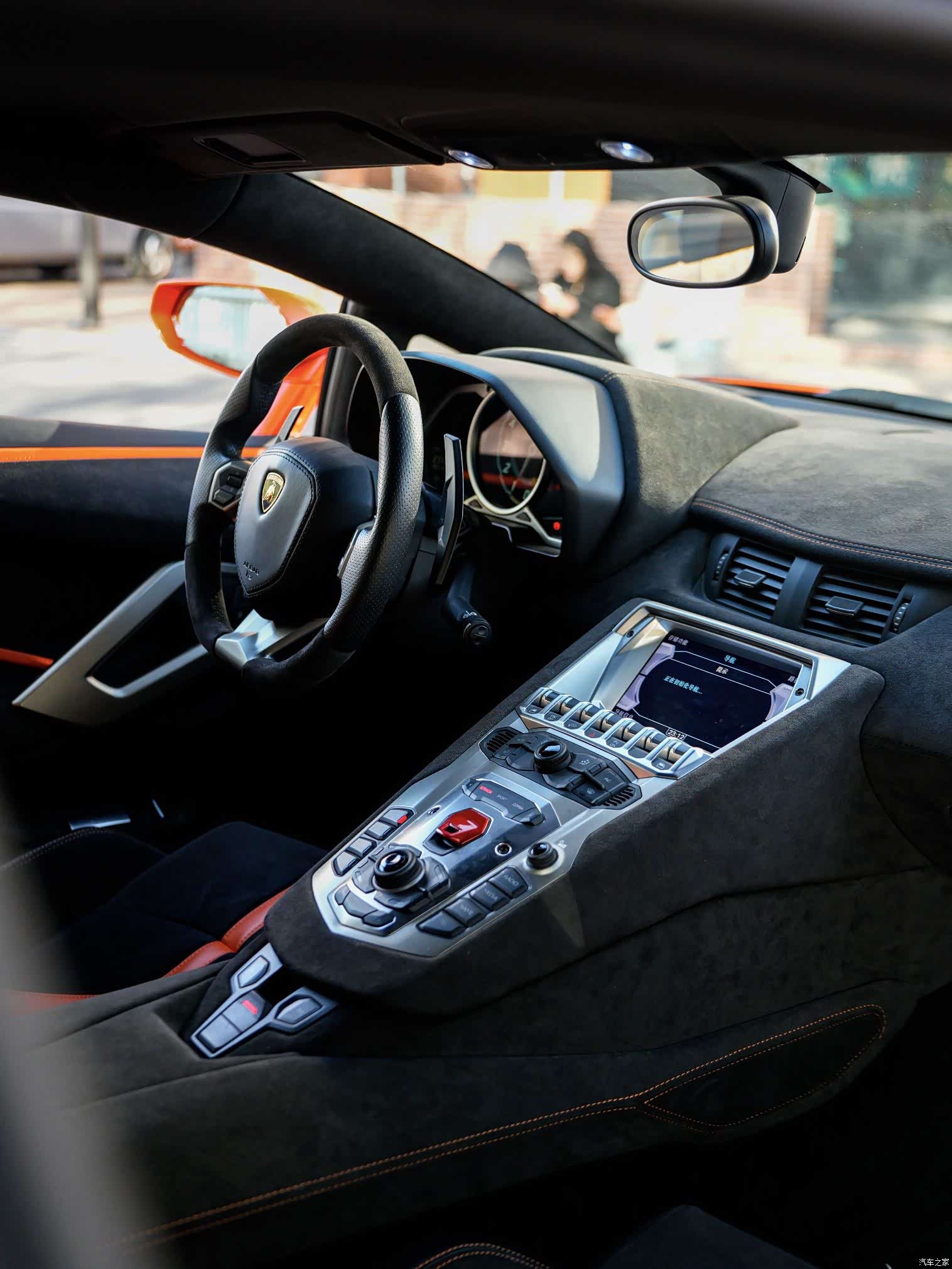 Lamborghini Aventador, 2012 все фото