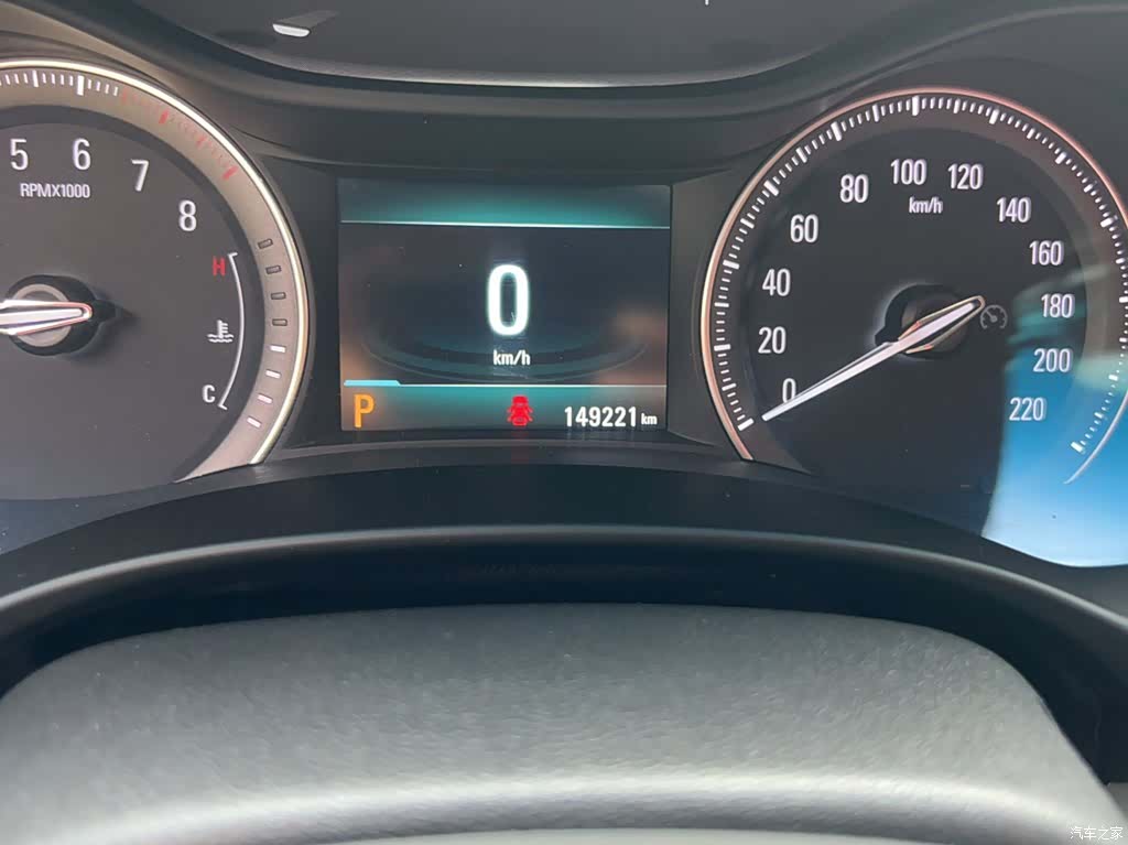 Buick GL6, 2018 3