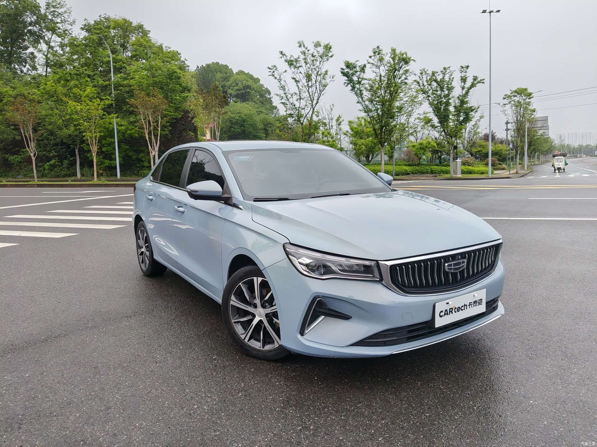 Geely Emgrand, 2023 3