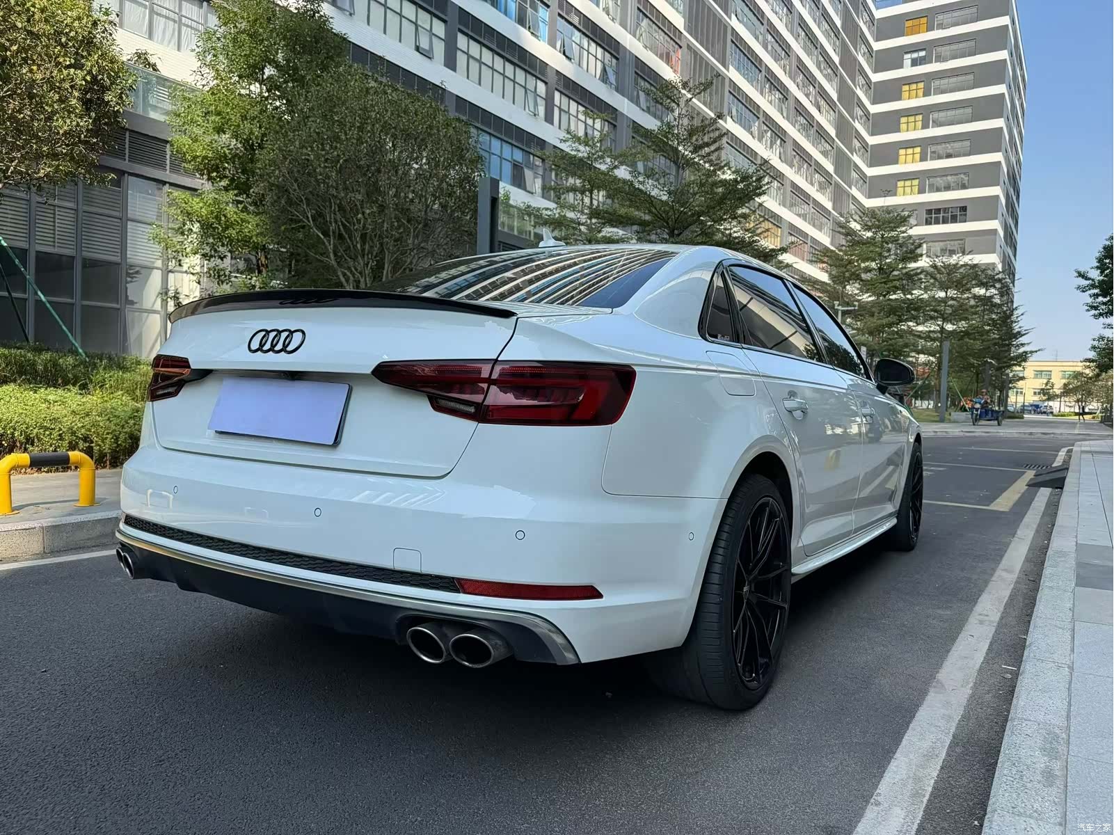 Audi A4L, 2019 4