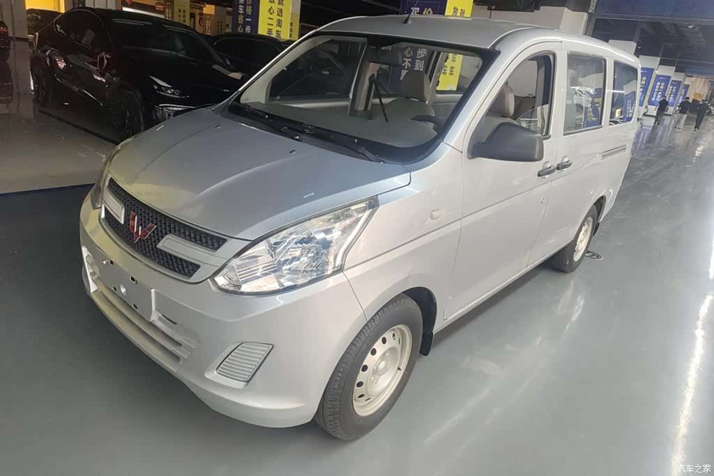 Wuling V, 2019 1