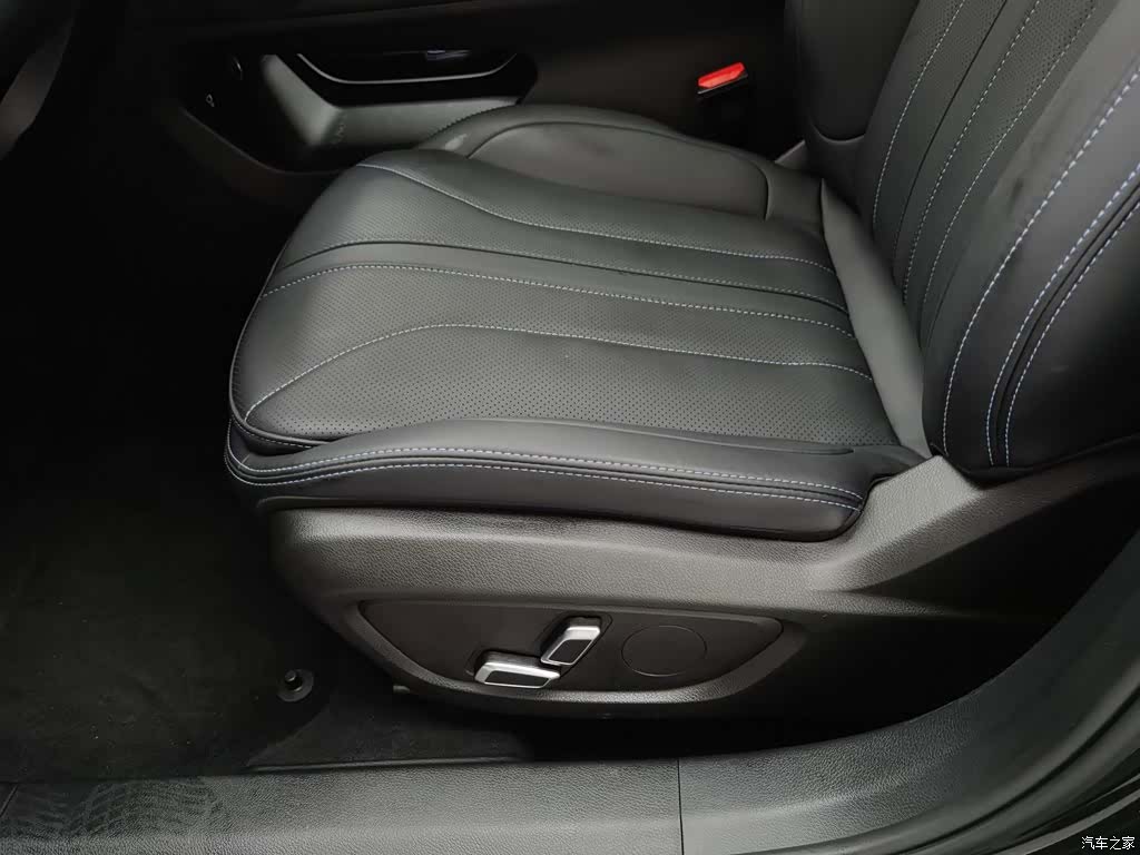 Geely Preface, 2026 20