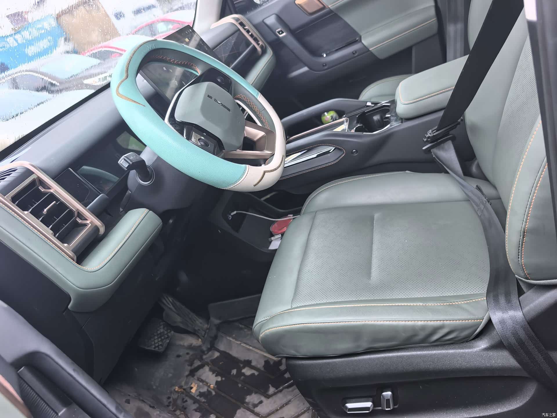 Chery iCAR, 2025 11