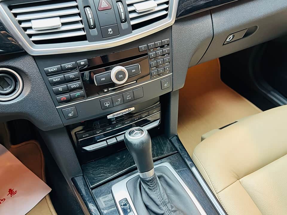 Mercedes-Benz E-class Mercedes-Benz E-class