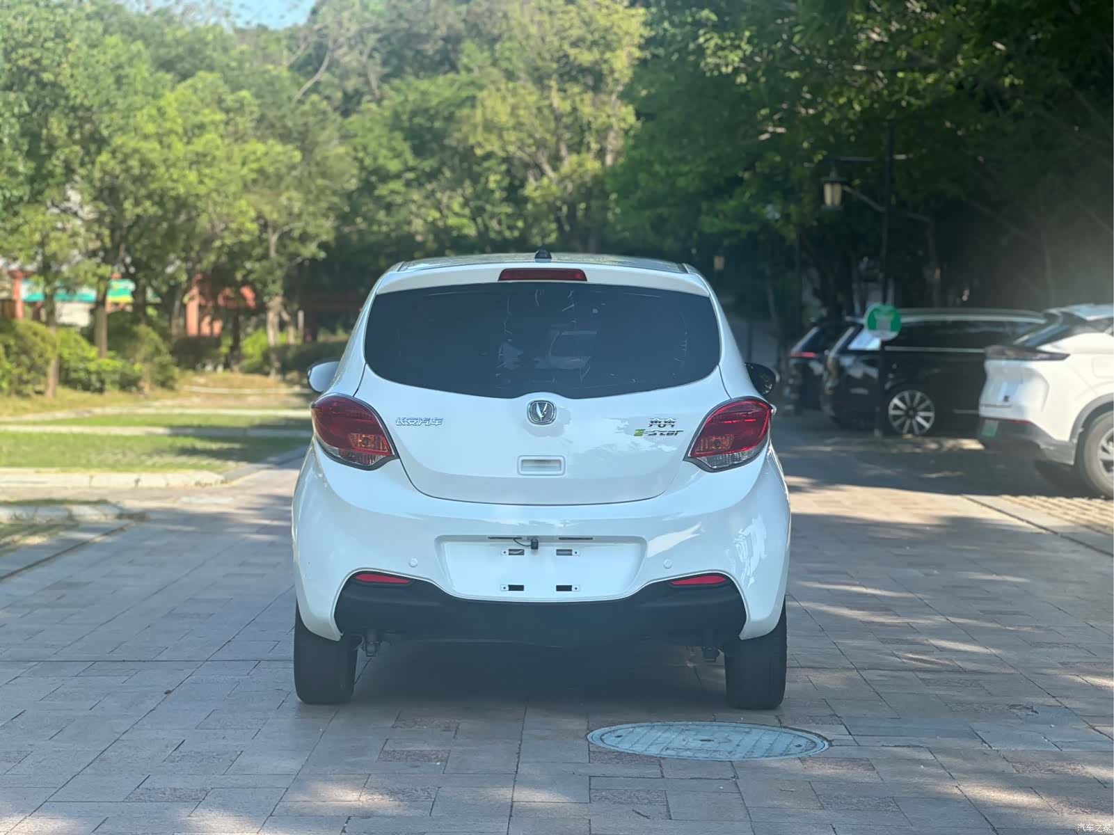 Changan E-Star, 2021 все фото