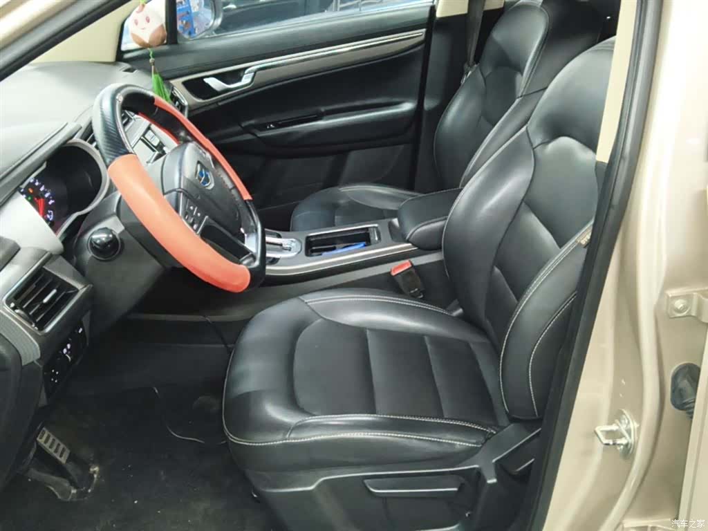 Geely Emgrand, 2017 15