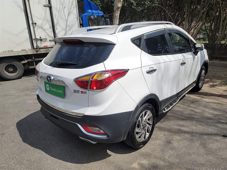 JAC Ruifeng S3