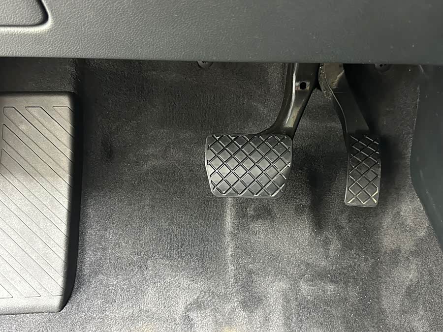 Audi Q3 2022, фото 15