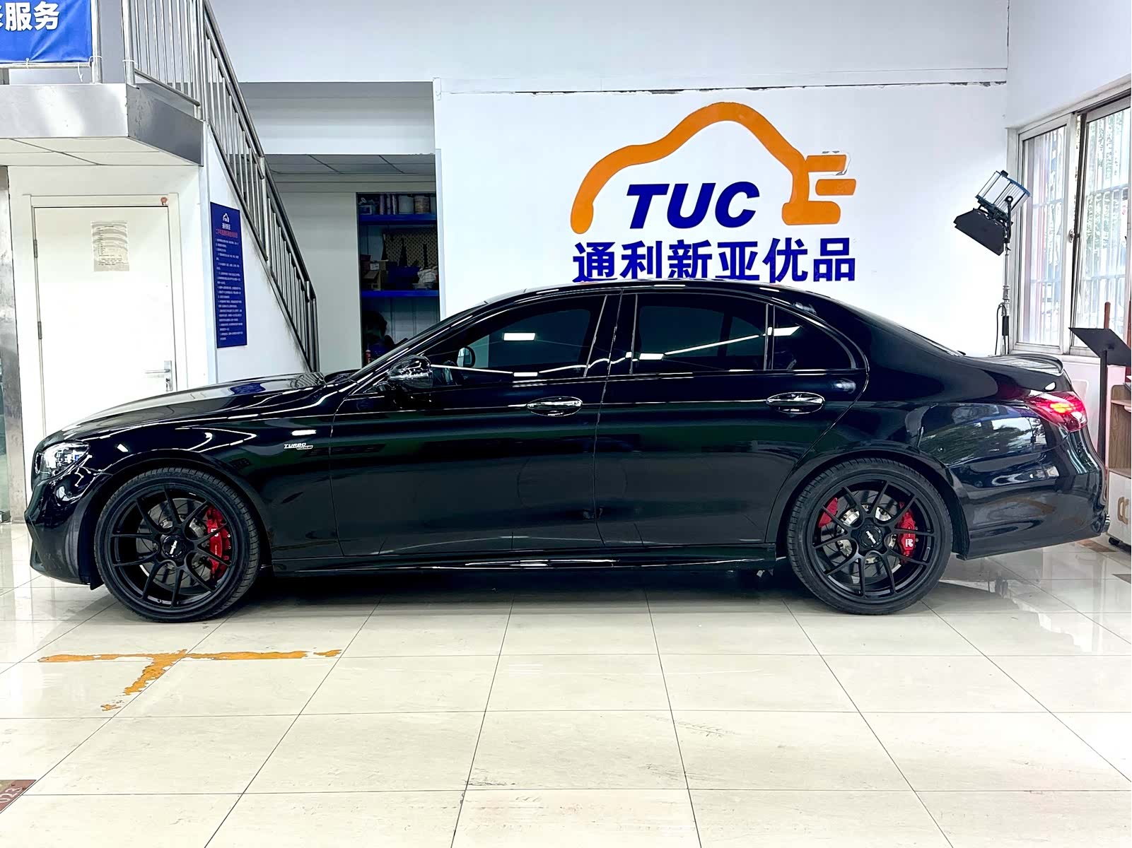 Mercedes-Benz E-Class, 2023 все фото