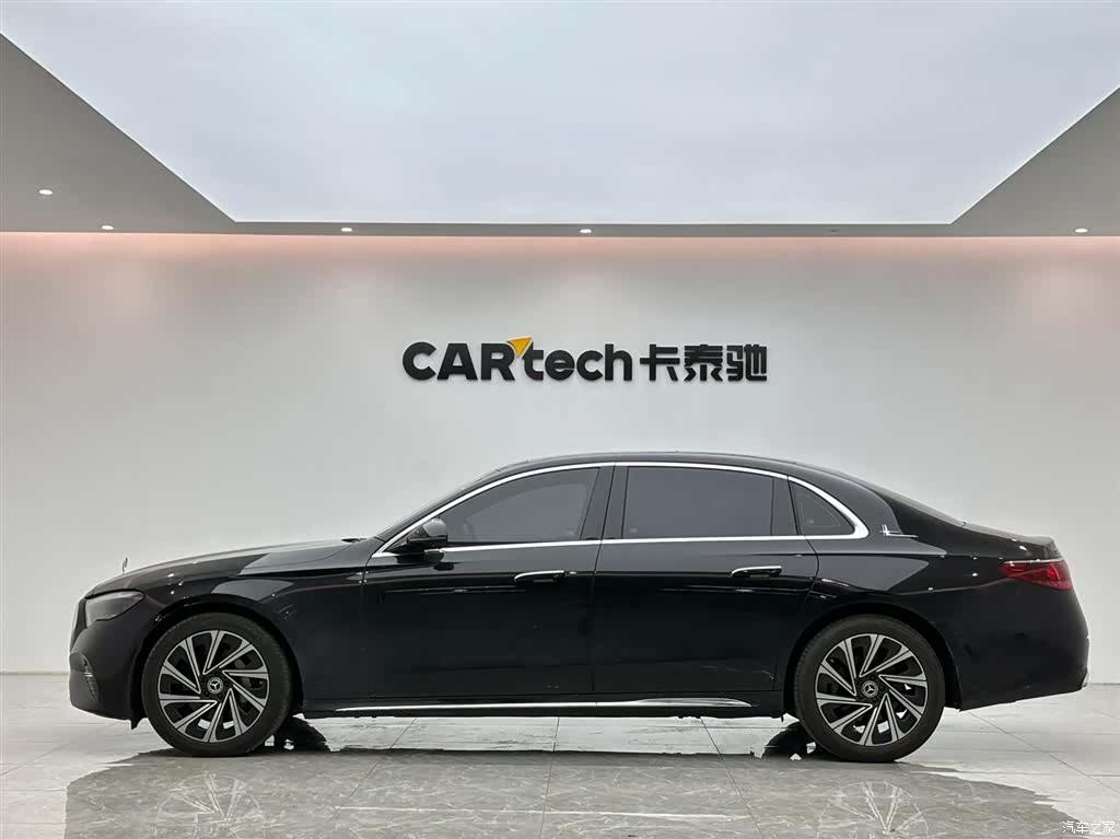 Mercedes-Benz E-Class, 2024 2