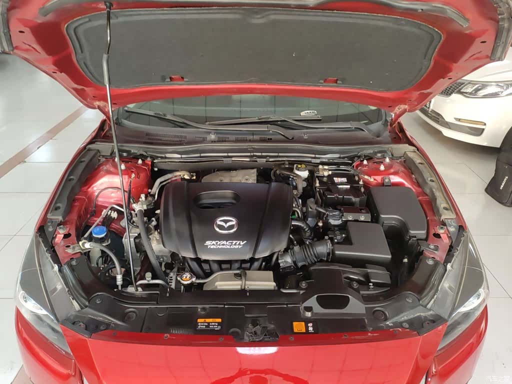 Mazda Mazda3, 2019 20