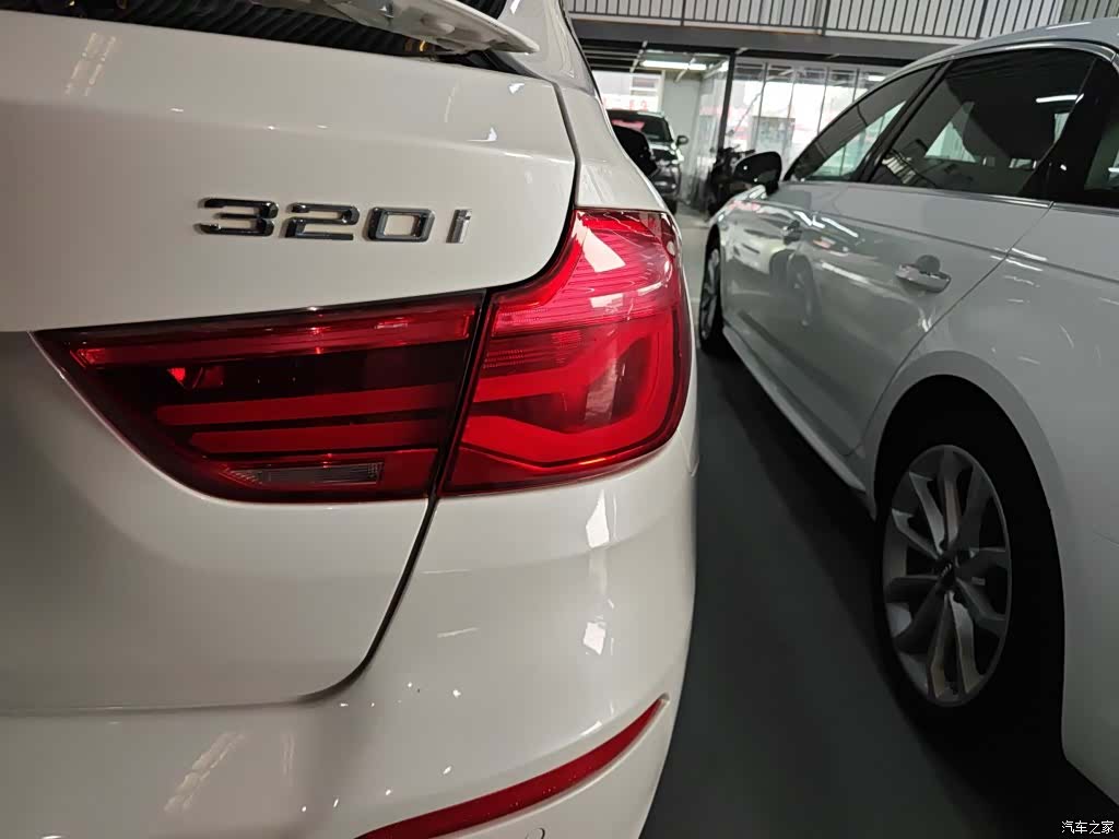 BMW 3 Series, 2018 24