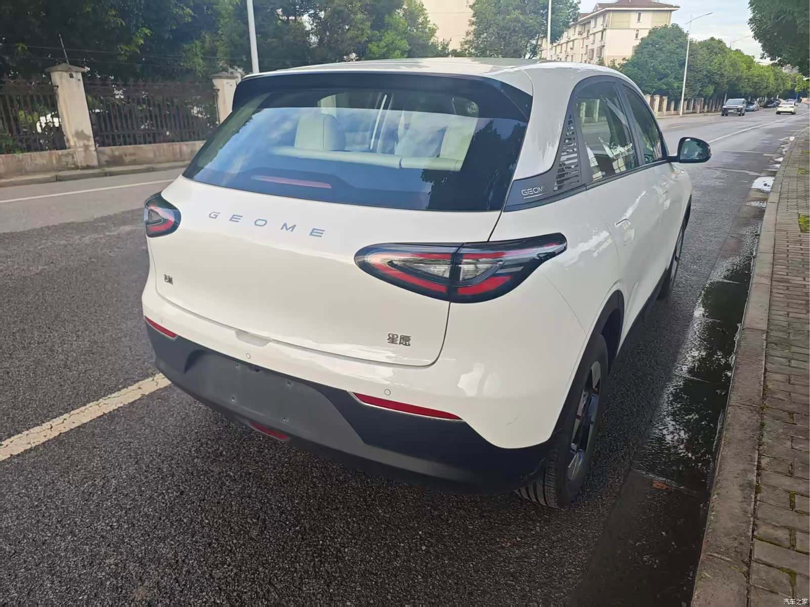 Geely Xingyuan, 2025 все фото