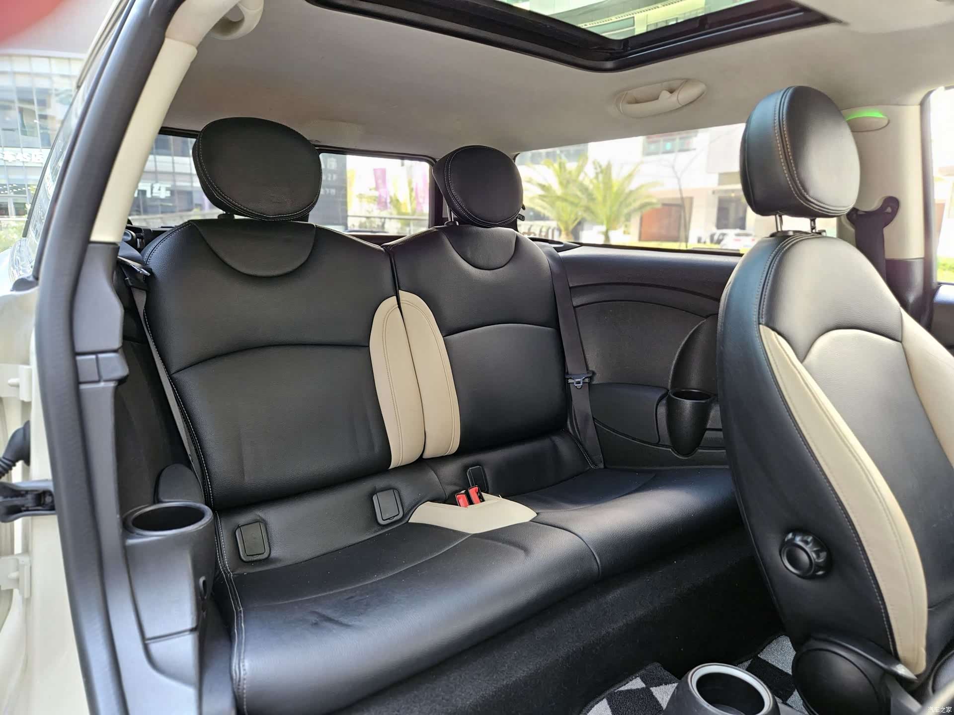 Mini Clubman, 2012 11