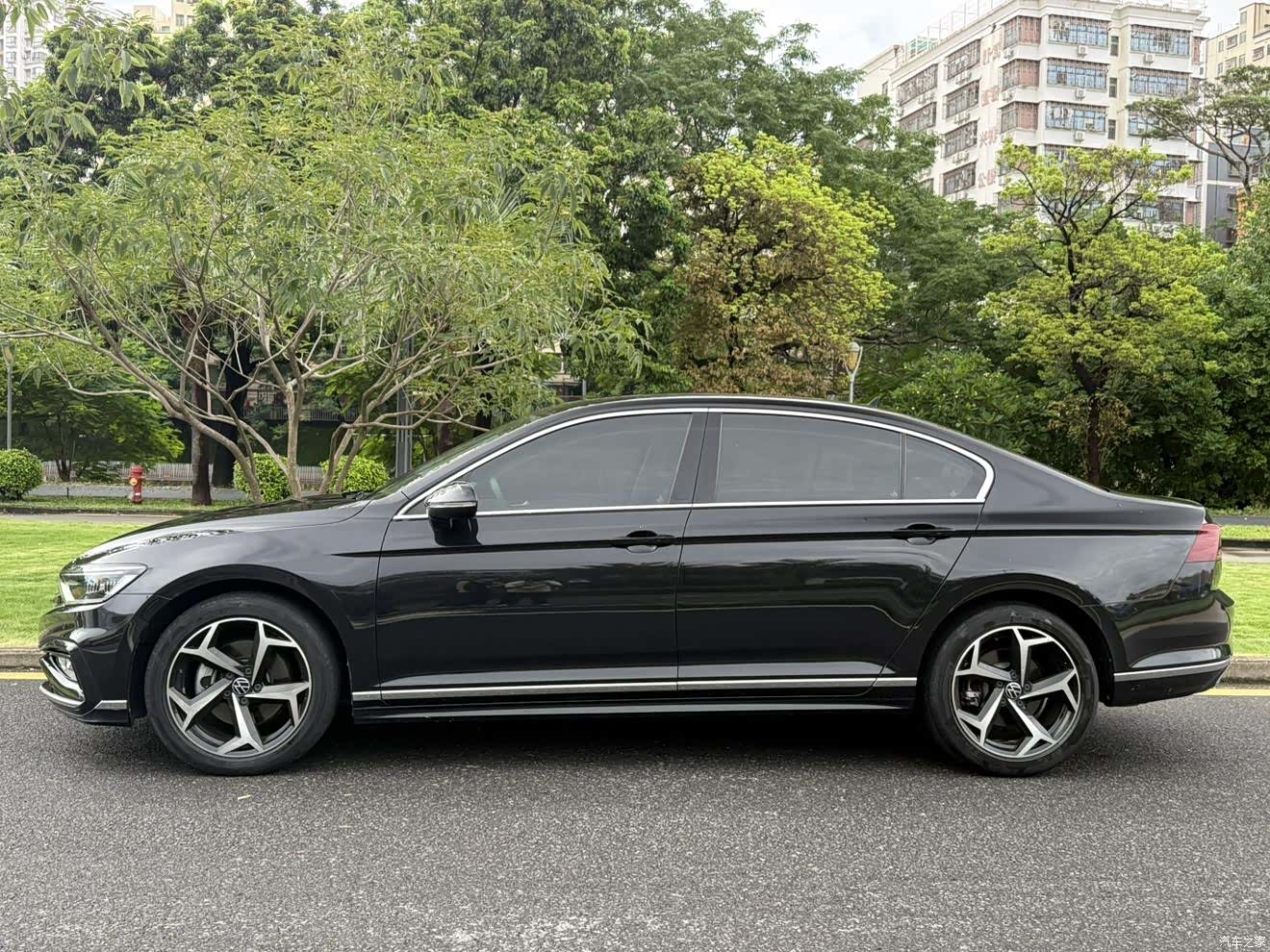 Volkswagen Magotan, 2023 2