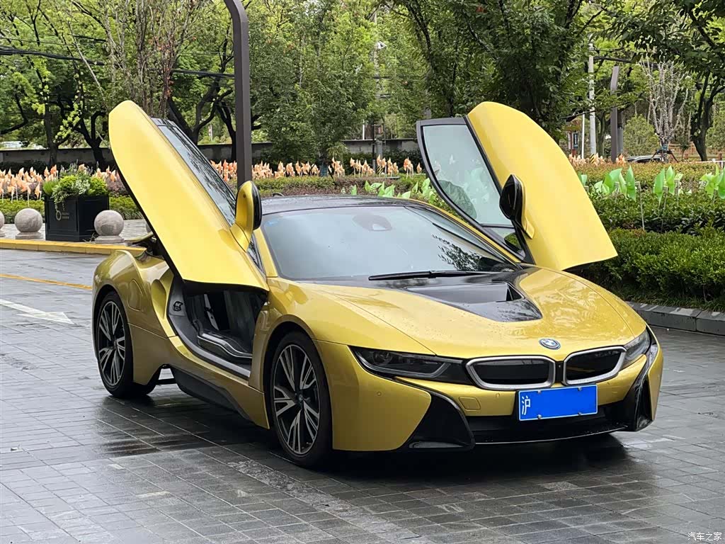 BMW i8, 2019 4