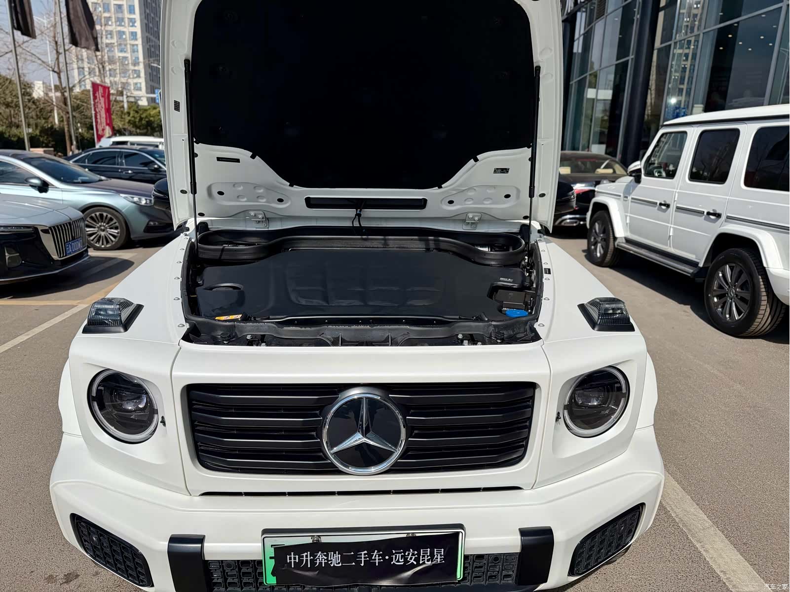 Mercedes-Benz G-Class, 2025 27