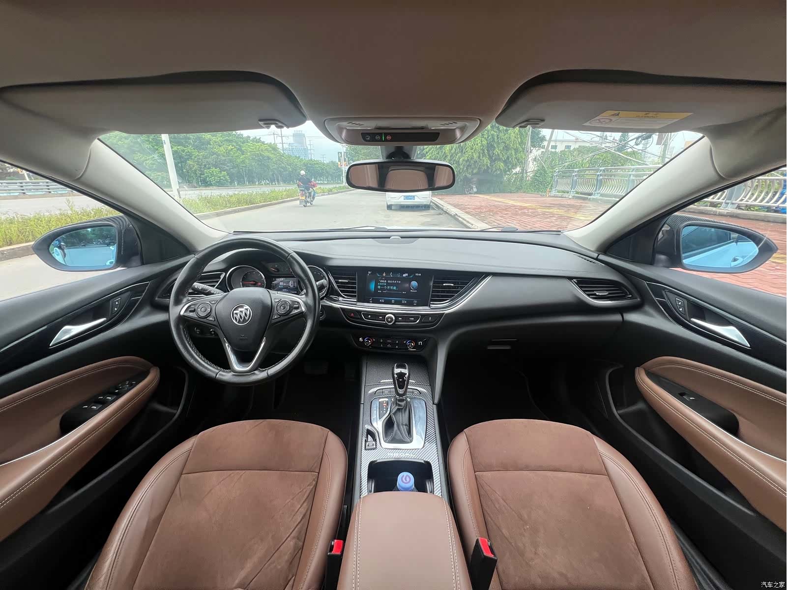 Buick Regal, 2018 все фото