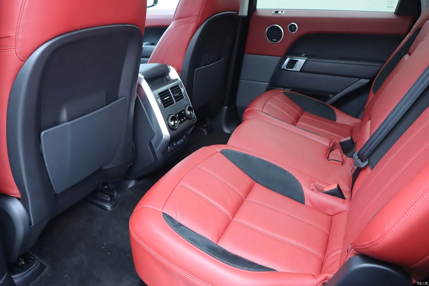 Land Rover Range Rover, 2022 14