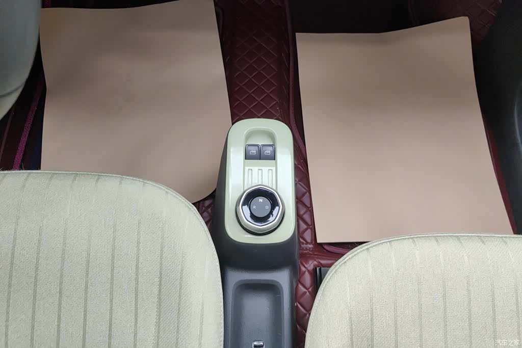 Geely Panda, 2023 16