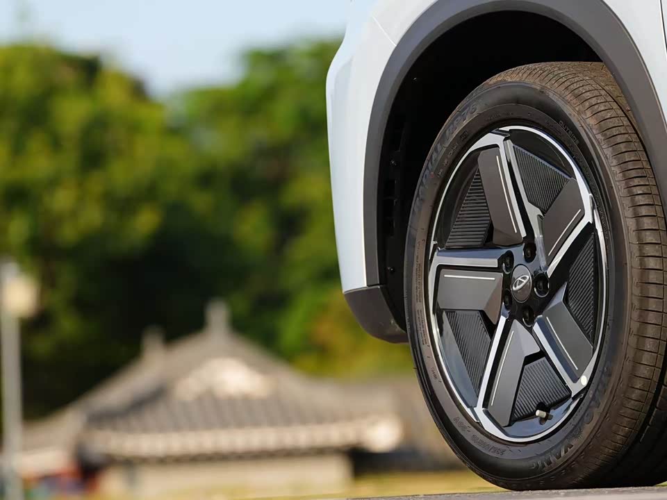 Chery Explore 06 C-DM