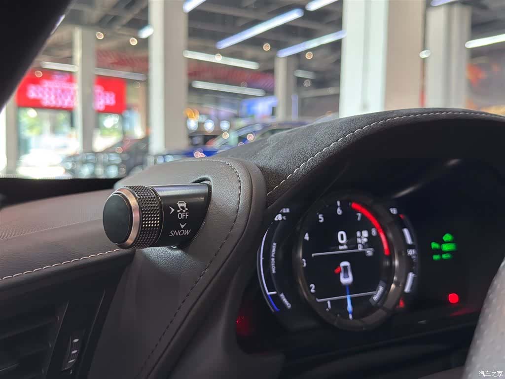 Lexus LC, 2023 15