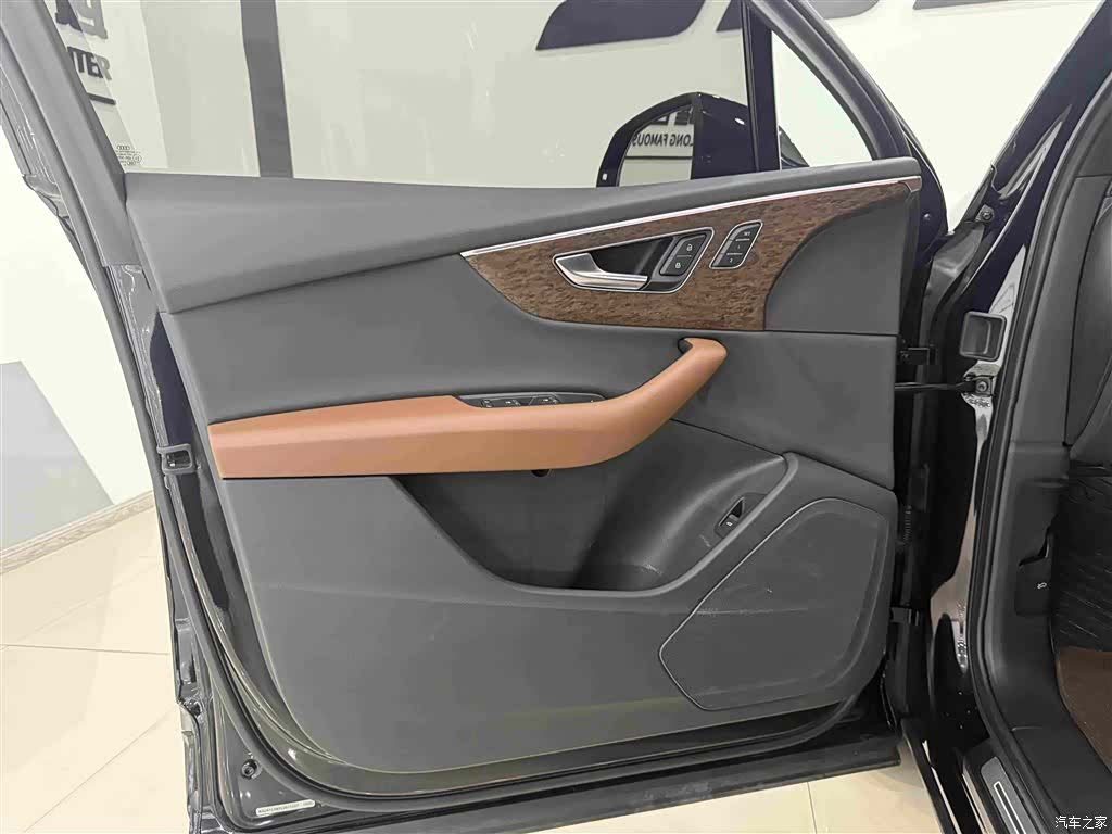 Audi Q7, 2020 12