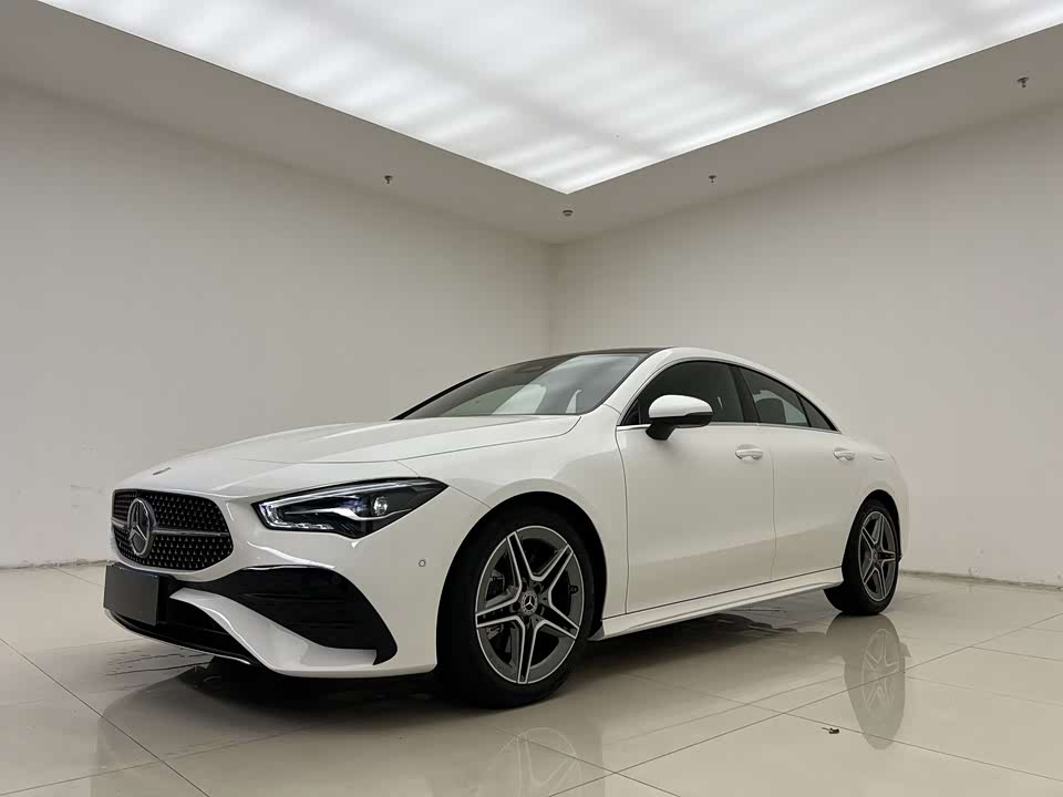 Mercedes-Benz CLA
