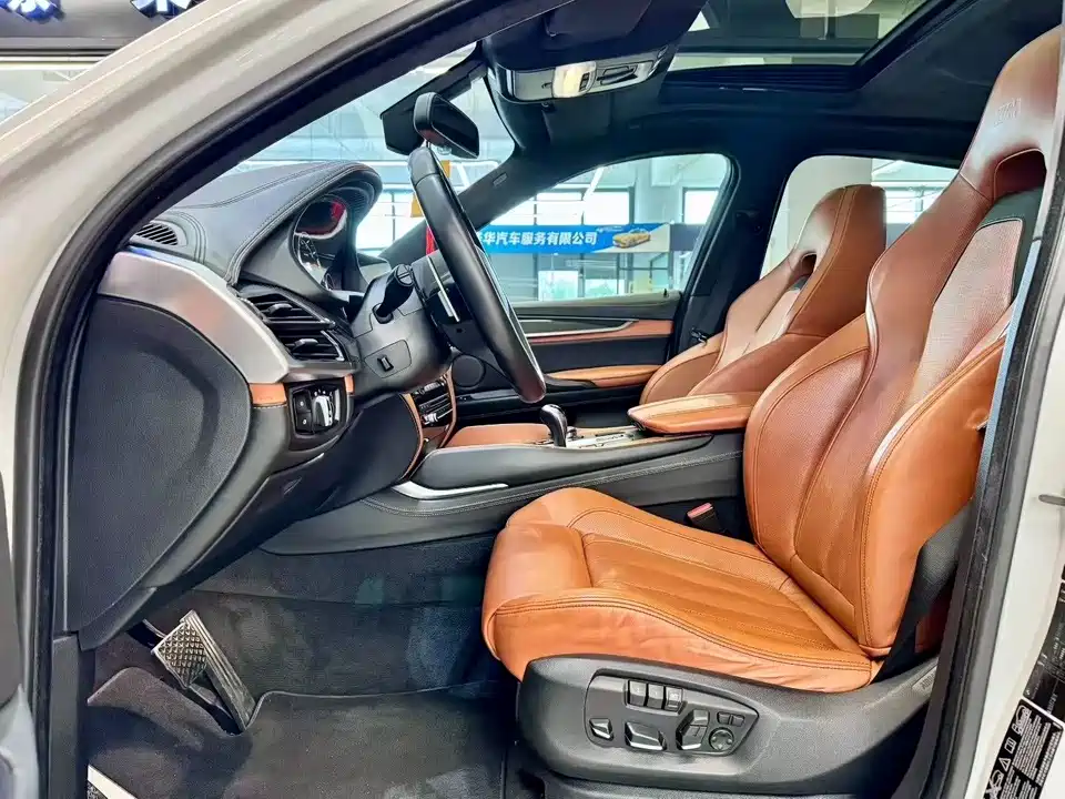 BMW X6 M