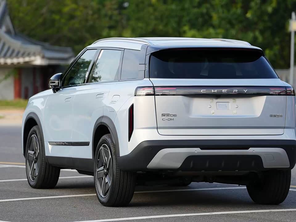 Chery Explore 06 C-DM