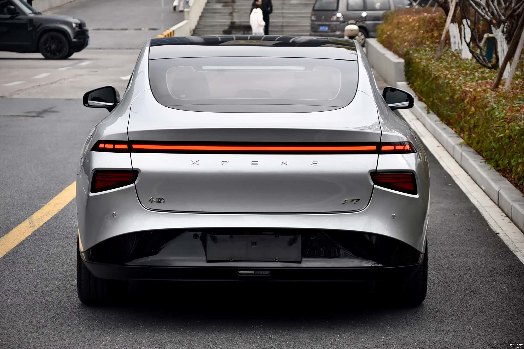 Xpeng P7, 2020 все фото