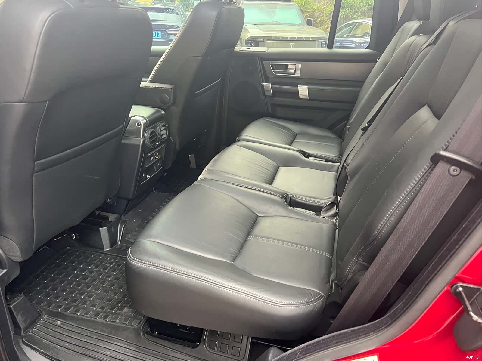 Land Rover Discovery, 2014 все фото