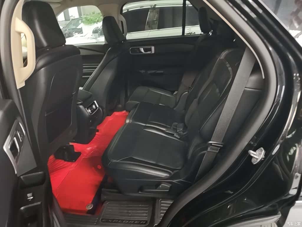 Ford Explorer, 2020 17