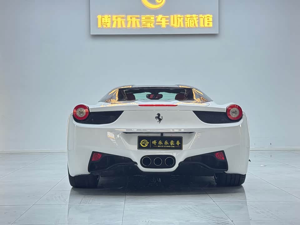 Ferrari 458