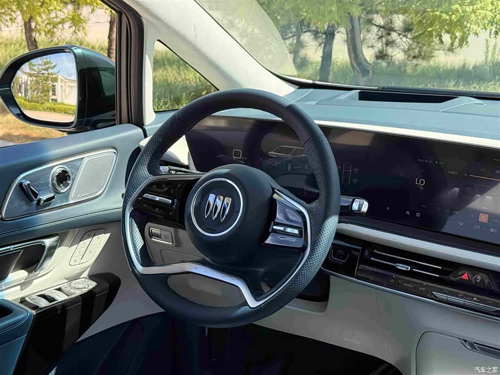 Buick Century, 2024 23