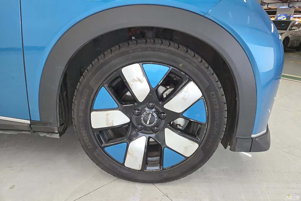BYD Dolphin, 2022 6