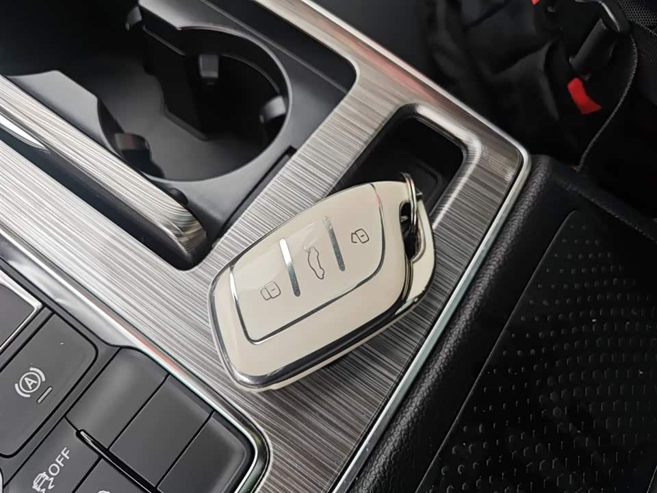 Roewe RX5 Roewe RX5