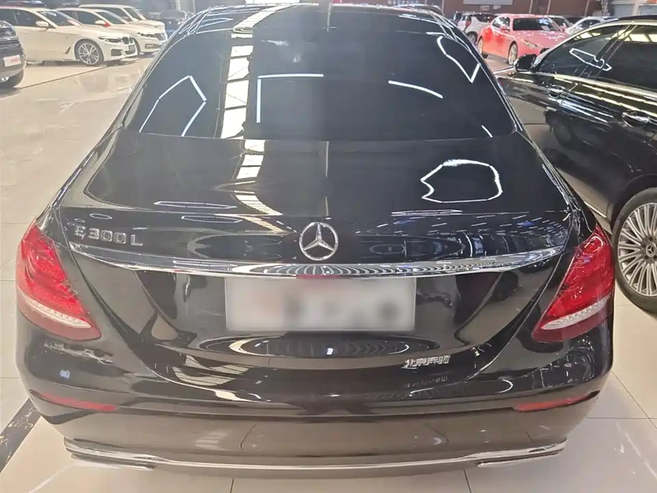 Mercedes-Benz E-class Mercedes-Benz E-class