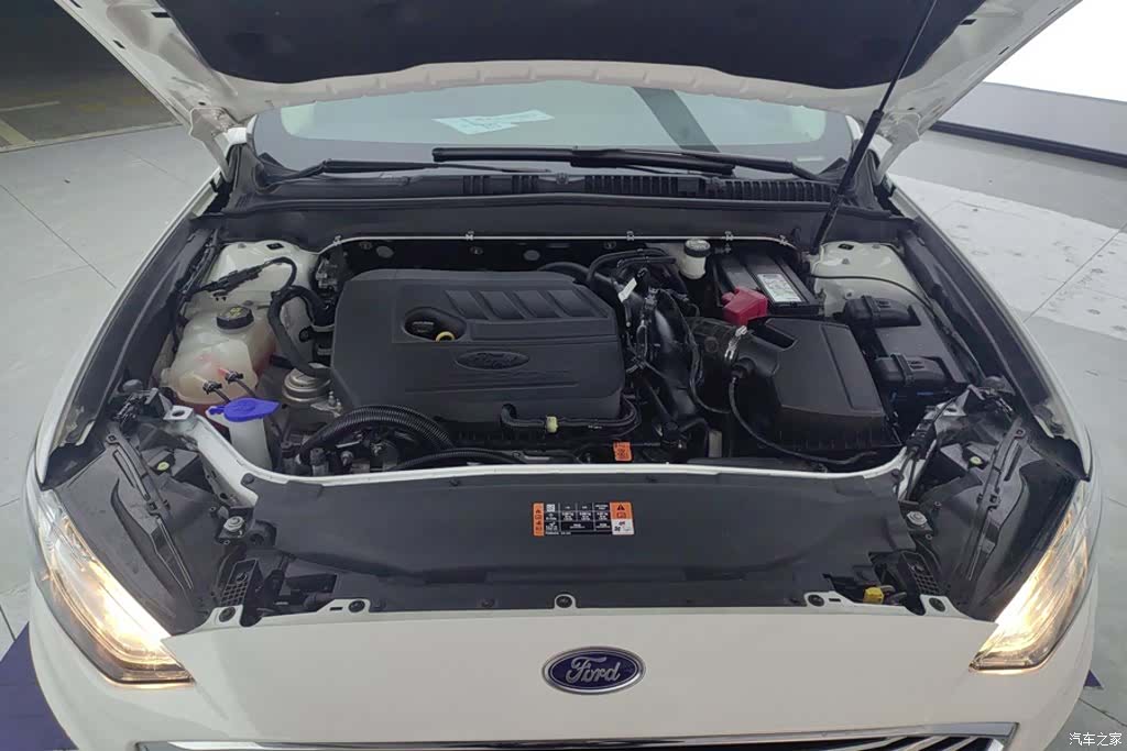 Ford Mondeo, 2021 10