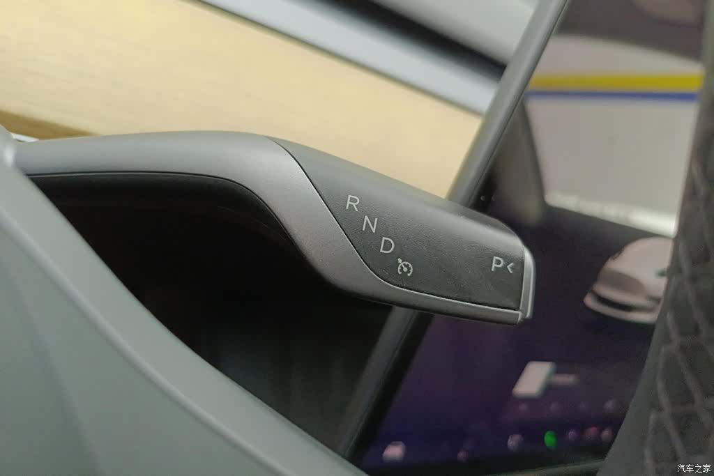 Tesla Model 3, 2022 16