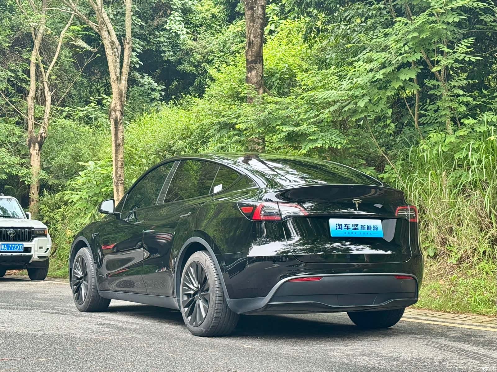 Tesla Model Y, 2023 3