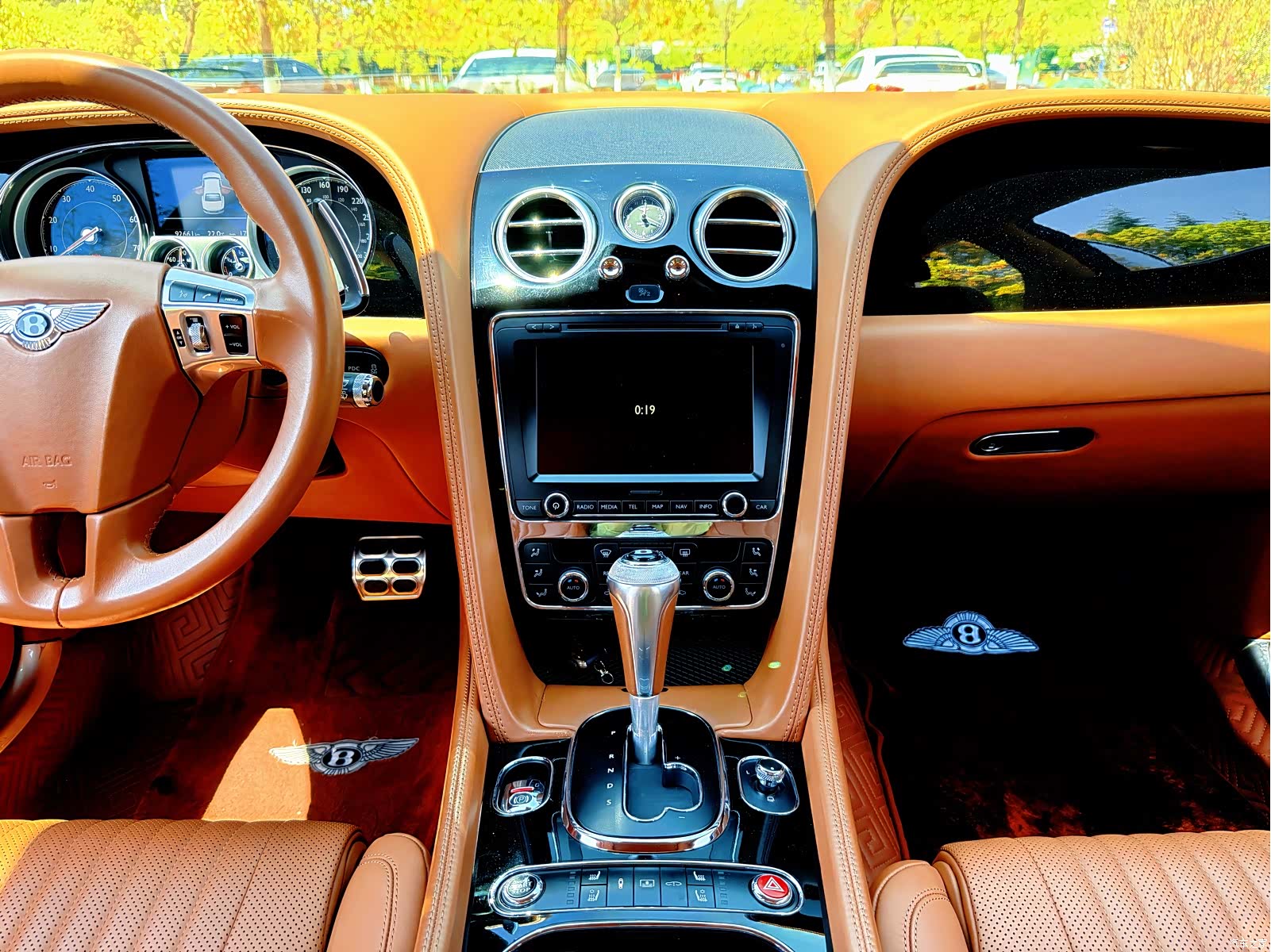 Bentley Flying Spur, 2020 45
