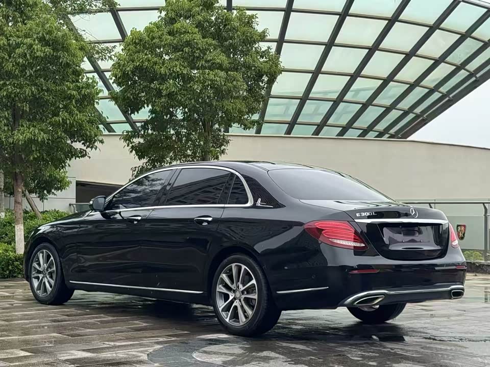 Mercedes-Benz E-class Mercedes-Benz E-class