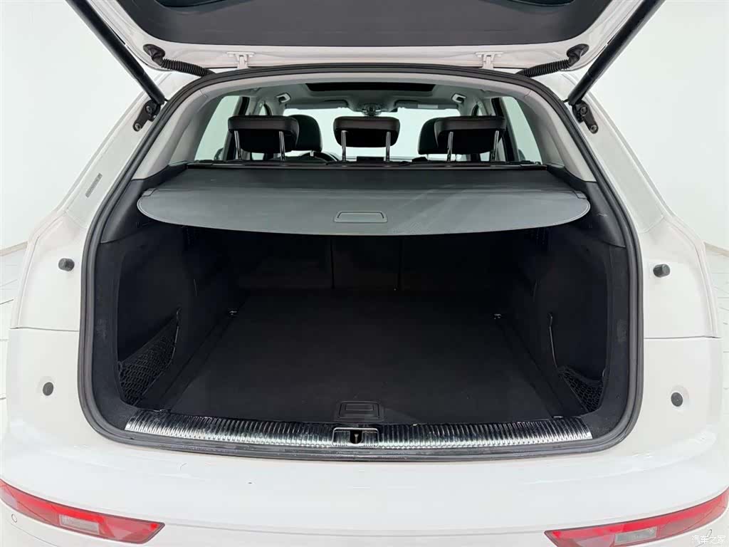 Audi Q5L, 2019 14