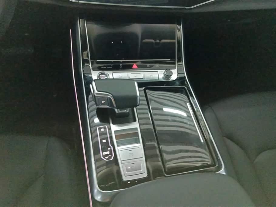 Audi Q8 Audi Q8