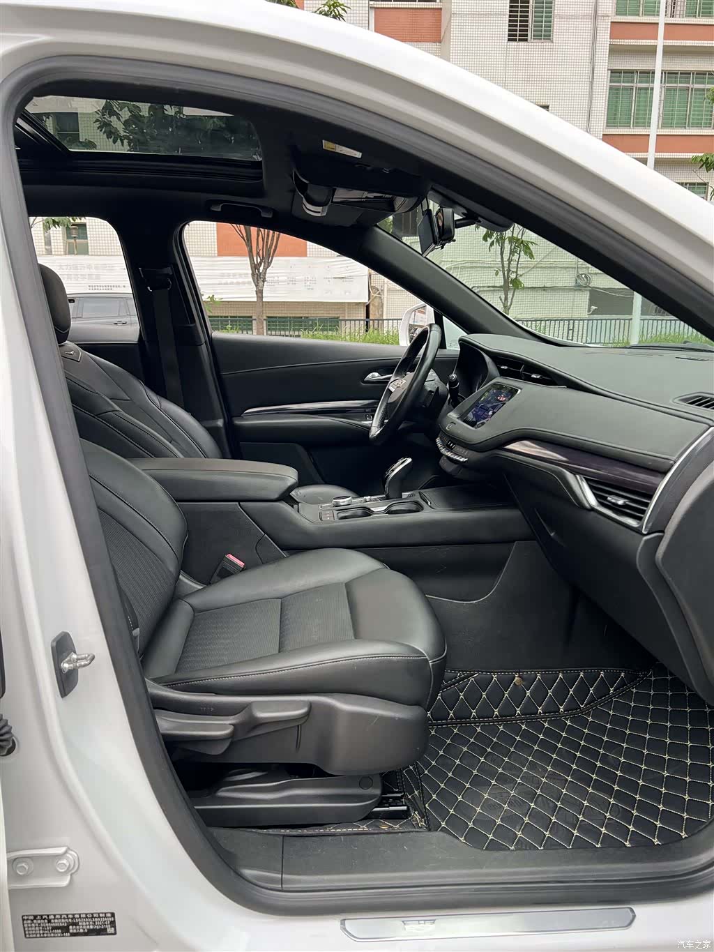 Cadillac XT4, 2021 9