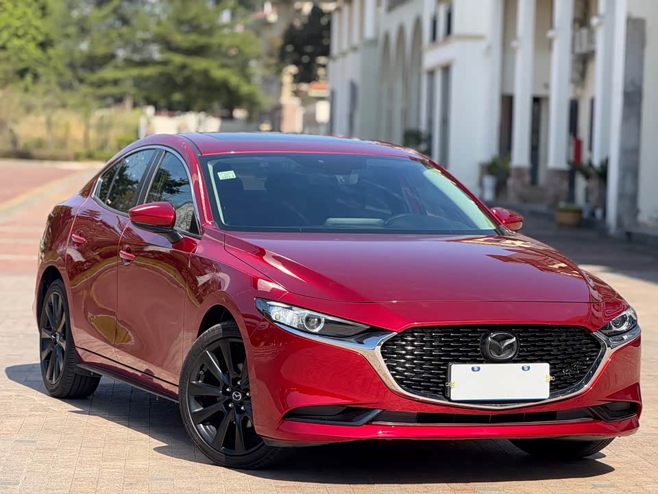Mazda 3 Angkesaila