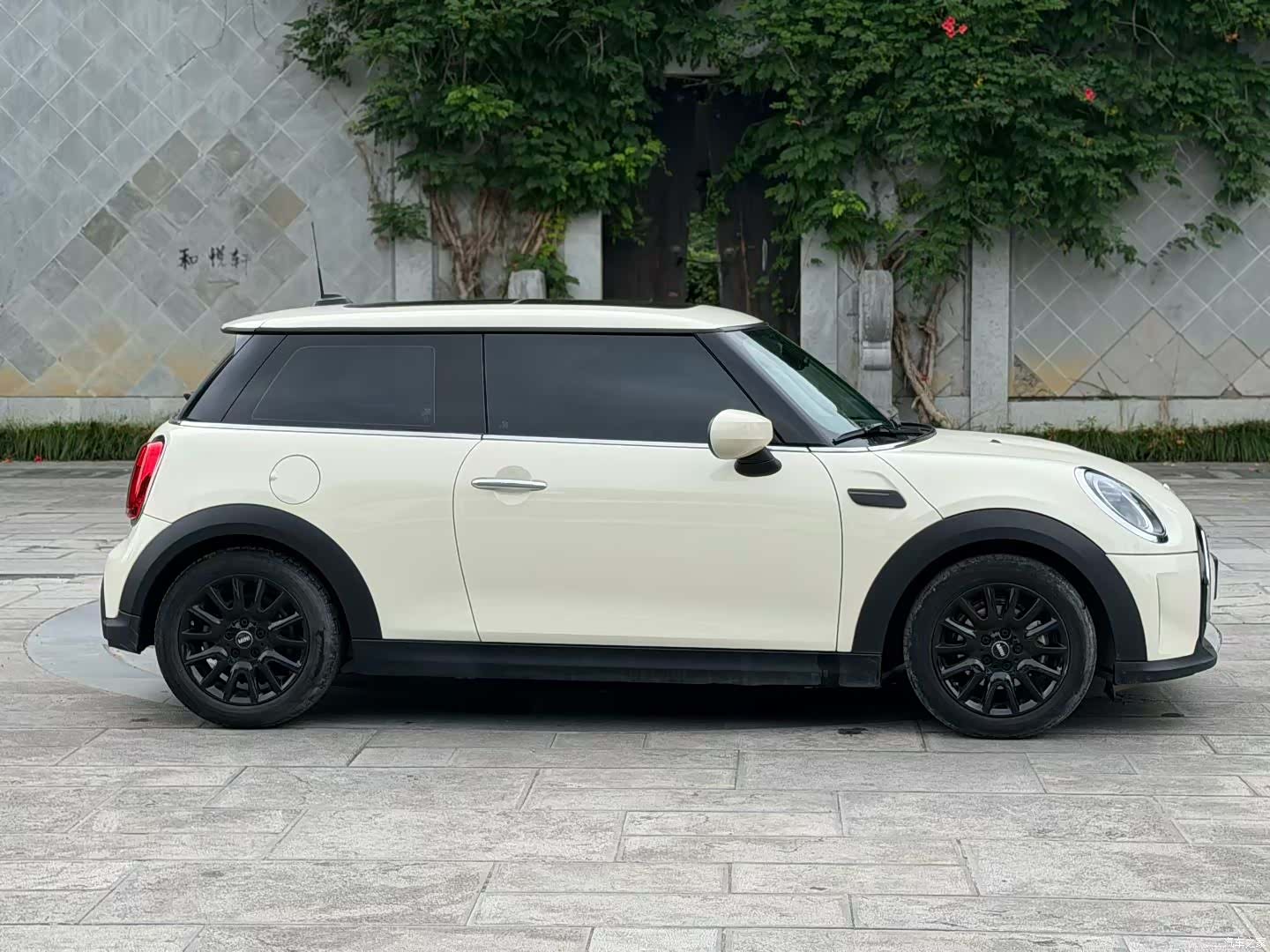 Mini ONE, 2021 все фото