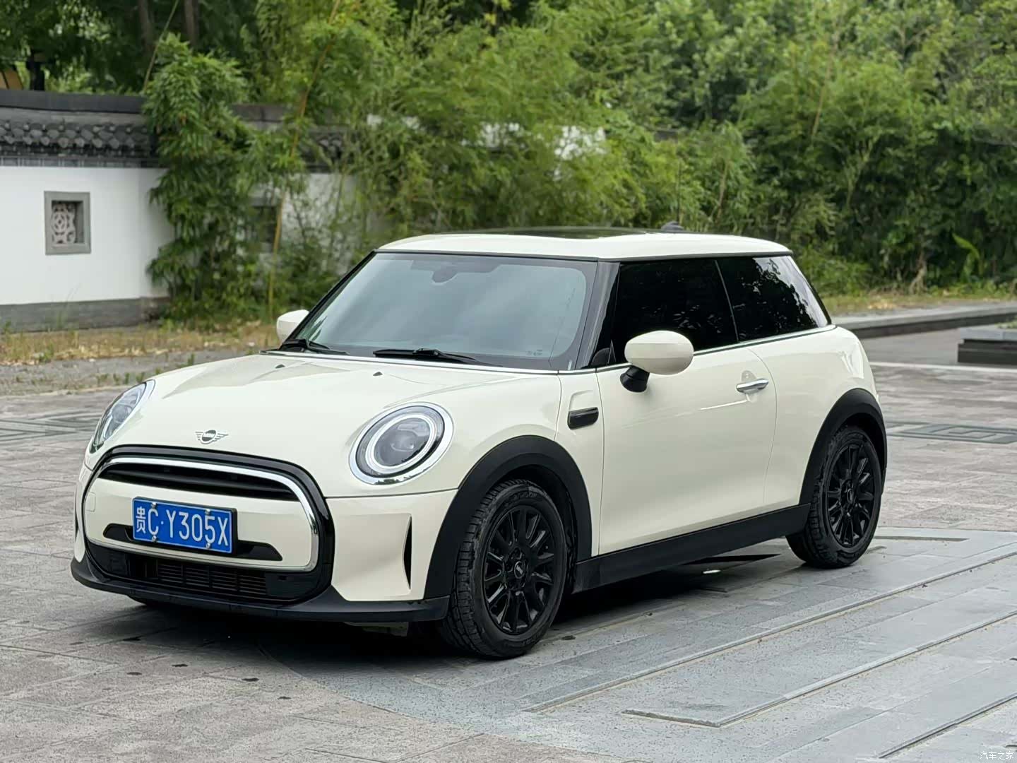 Mini ONE, 2021 1